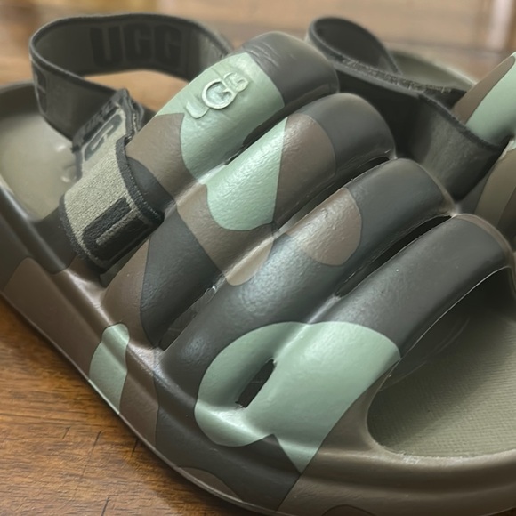 UGG Green and Brown Puffy Strapped Sandals - Picture 7 of 9